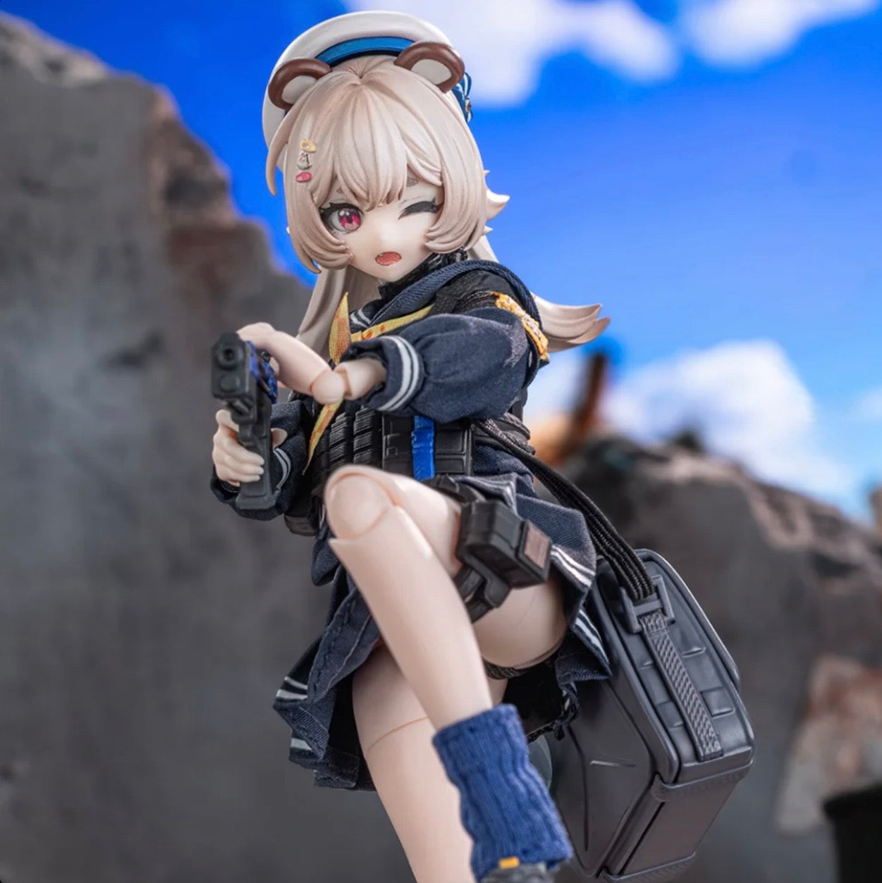 Black Iron Rest Series Action Figure MJD Blind Box